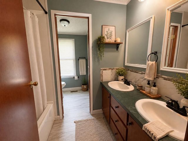 7118 TANGLEWOOD DR, Fredericksburg, VA 22408