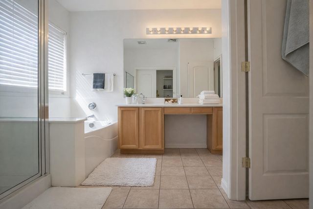 9377 W Milkweed Loop, Phoenix, AZ 85037