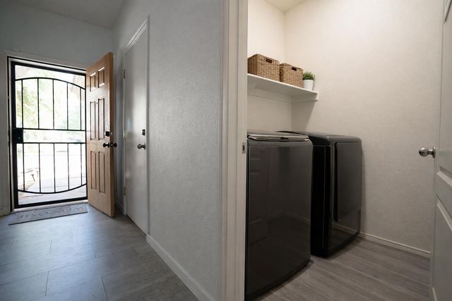 9377 W Milkweed Loop, Phoenix, AZ 85037