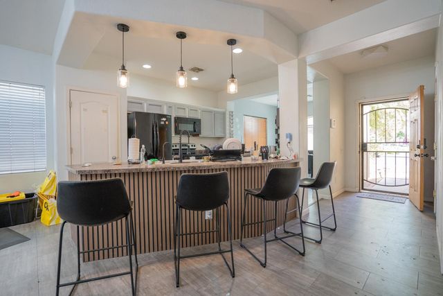 9377 W Milkweed Loop, Phoenix, AZ 85037