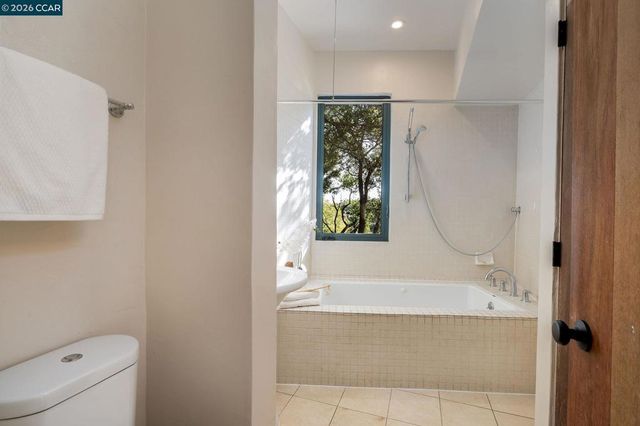 161 161 Panoramic Way, Berkeley, CA 94704