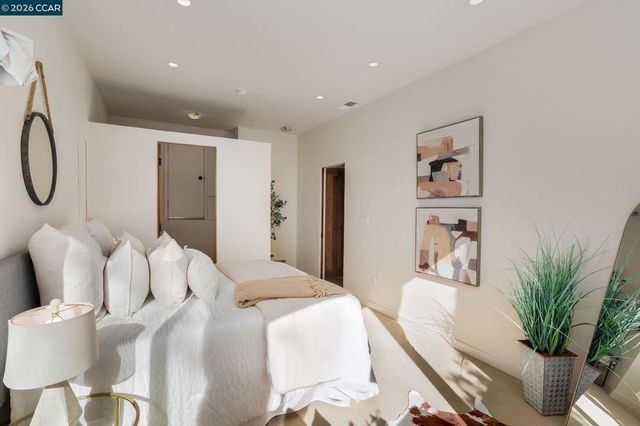 161 161 Panoramic Way, Berkeley, CA 94704