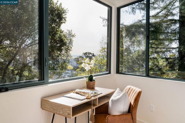 161 161 Panoramic Way, Berkeley, CA 94704