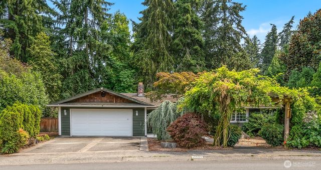 10923 NE 120th Street, Kirkland, WA 98034