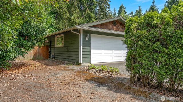 10923 NE 120th Street, Kirkland, WA 98034
