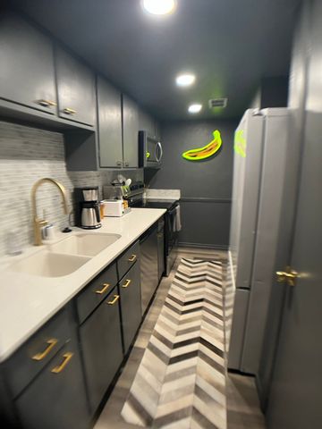 3045 Park Lane 1050, Dallas, TX 75220