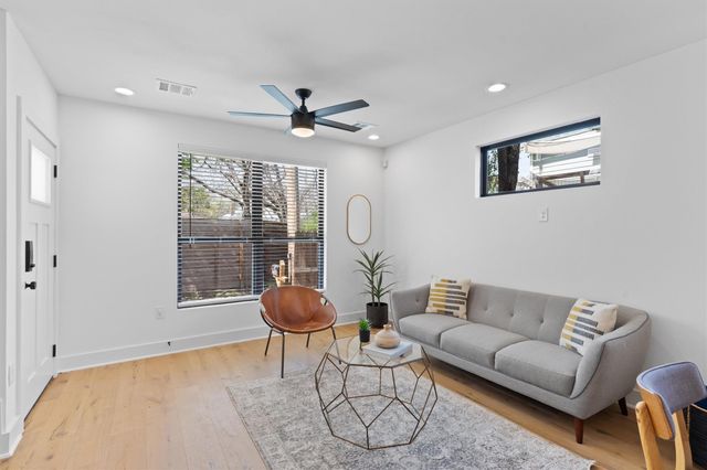 2102 Eva ST 2, Austin, TX 78704