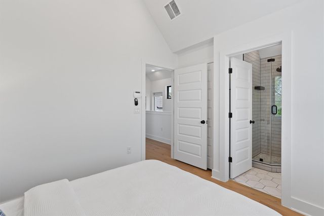 2102 Eva ST 2, Austin, TX 78704