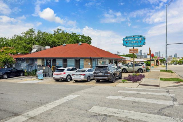 2102 Eva ST 2, Austin, TX 78704