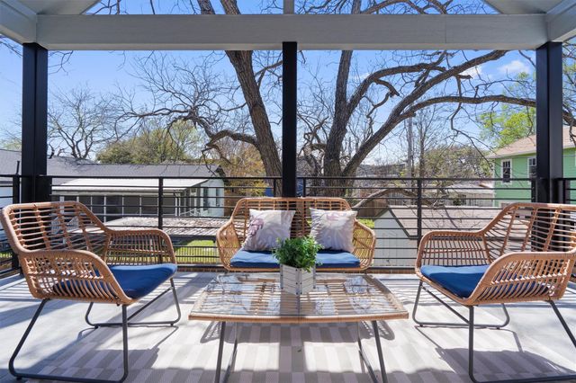 2102 Eva ST 2, Austin, TX 78704