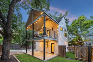 2102 Eva ST 2, Austin, TX 78704