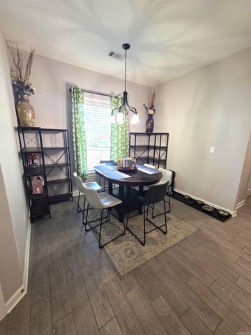 2809 Whisker Way, Benton, AR 72015