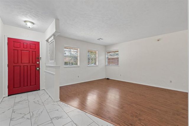 1209 NW 103rd Street, Oklahoma City, OK 73114