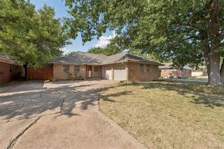1209 NW 103rd Street, Oklahoma City, OK 73114
