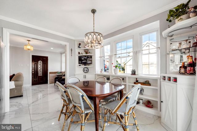 15 KENMORE RD, Upper Darby, PA 19082