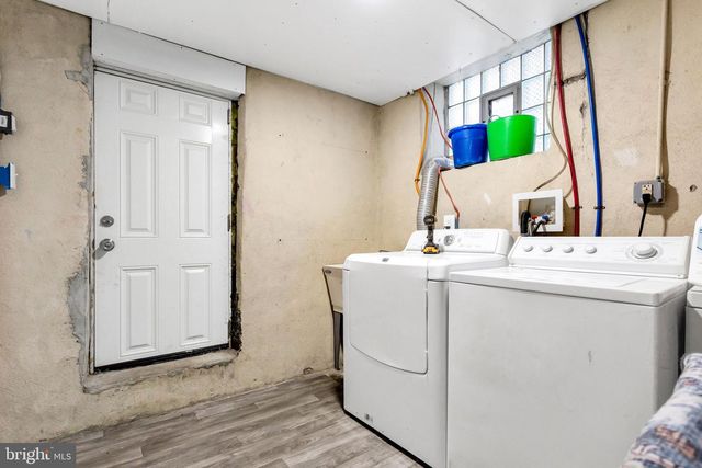 15 KENMORE RD, Upper Darby, PA 19082