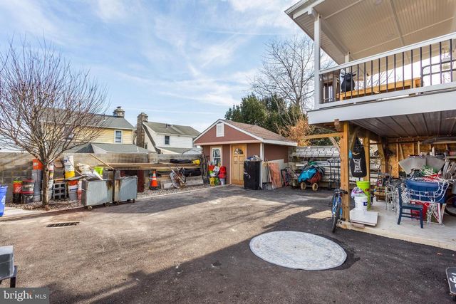 15 KENMORE RD, Upper Darby, PA 19082