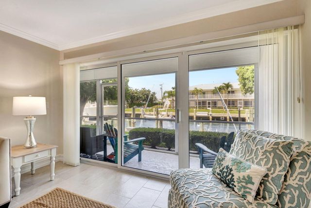 68 Yacht Club Drive 3, North Palm Beach, FL 33408