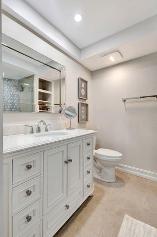 68 Yacht Club Drive 3, North Palm Beach, FL 33408