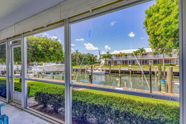 68 Yacht Club Drive 3, North Palm Beach, FL 33408