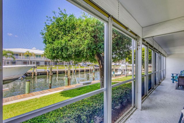 68 Yacht Club Drive 3, North Palm Beach, FL 33408