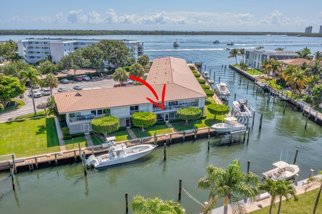 68 Yacht Club Drive 3, North Palm Beach, FL 33408
