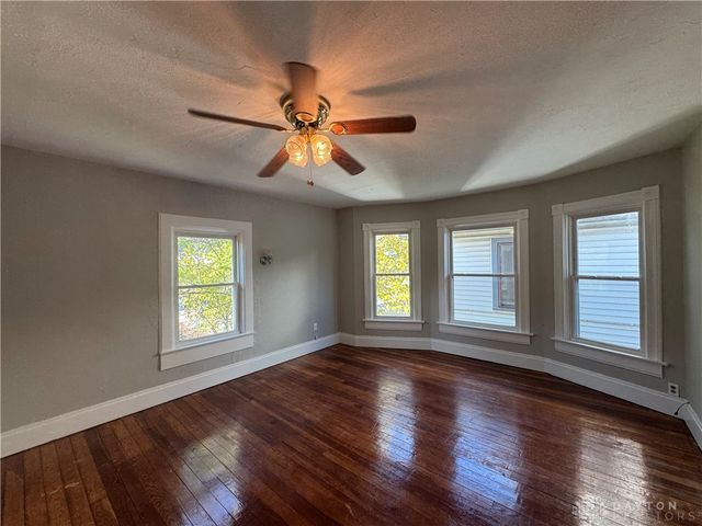 1573 Wayne Avenue, Dayton, OH 45410