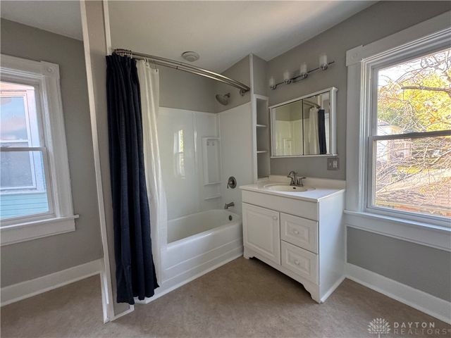 1573 Wayne Avenue, Dayton, OH 45410