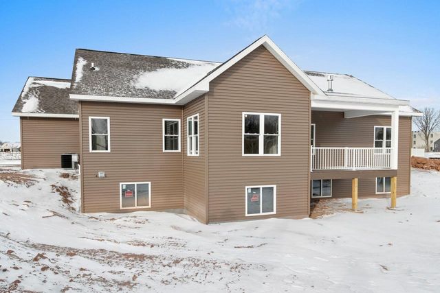 445 W PAPERMILL, Kimberly, WI 54136