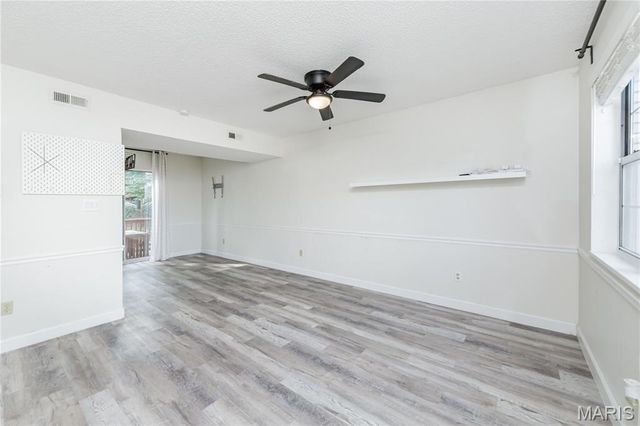1447 Bobolink Place, Brentwood, MO 63144