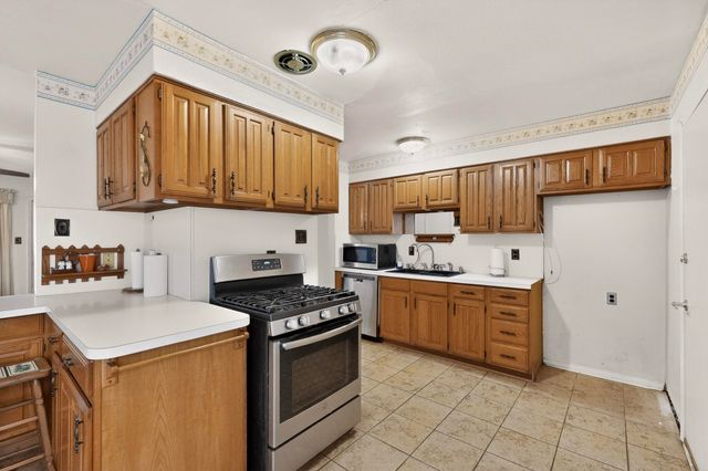 1620 River Oaks Drive, Irving, TX 75060