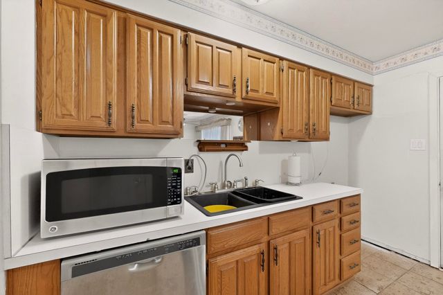 1620 River Oaks Drive, Irving, TX 75060