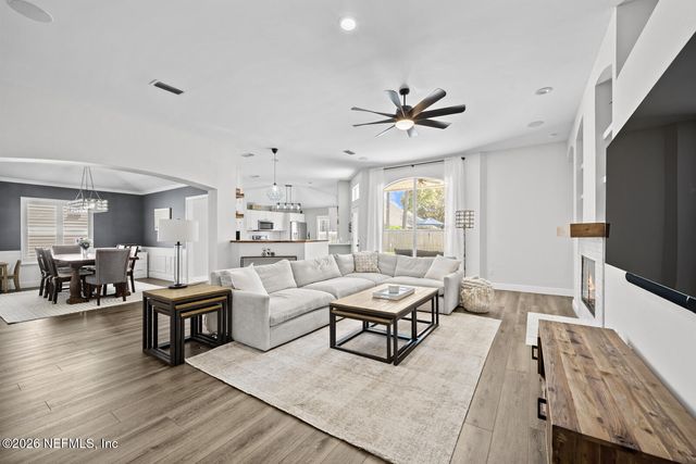 13948 SPOONBILL Street N, Jacksonville, FL 32224