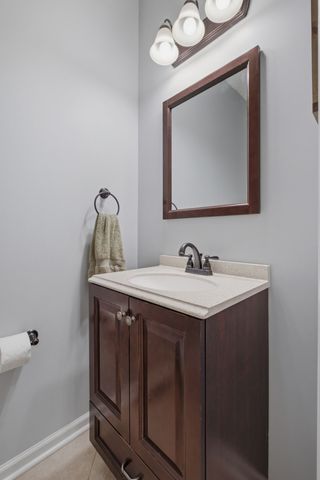 102 Bartlett Ln, Hendersonville, TN 37075