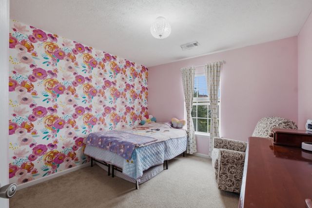 102 Bartlett Ln, Hendersonville, TN 37075
