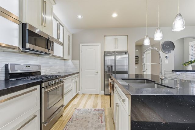627 Alexandra Avenue, Richardson, TX 75081
