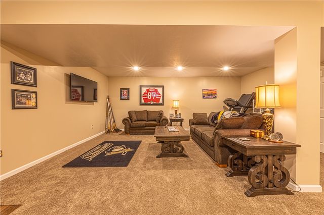 347 Forest, Belle Vernon, PA 15012