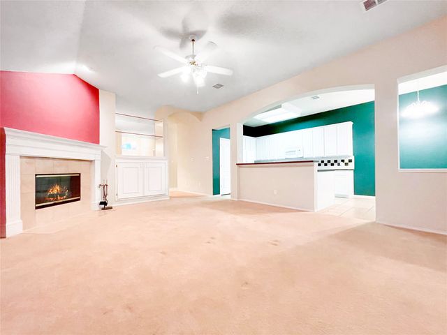 2712 Hereford Road, Denton, TX 76210