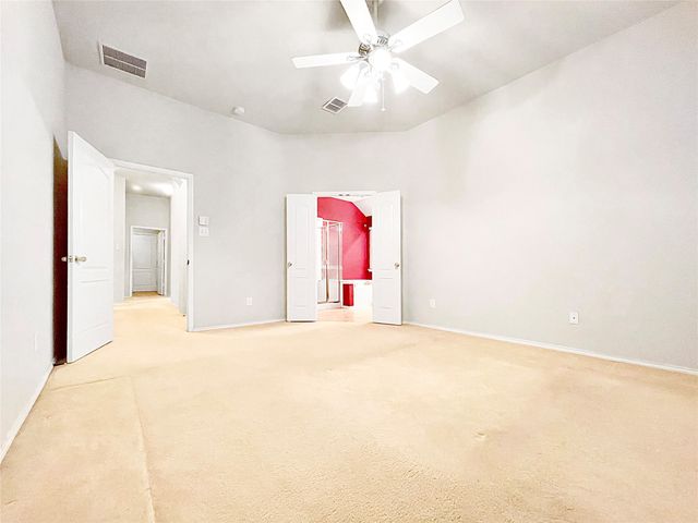 2712 Hereford Road, Denton, TX 76210