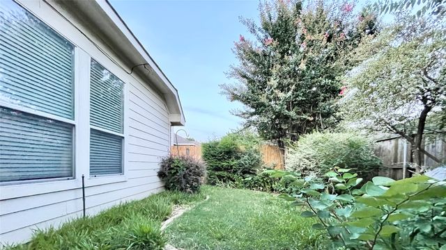 2712 Hereford Road, Denton, TX 76210