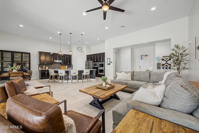 4610 N 186TH Lane, Goodyear, AZ 85395
