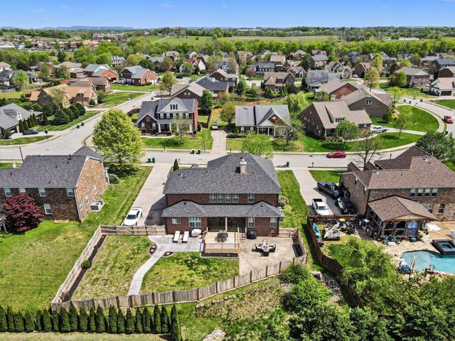 4015 Pendleton Dr, Spring Hill, TN 37174