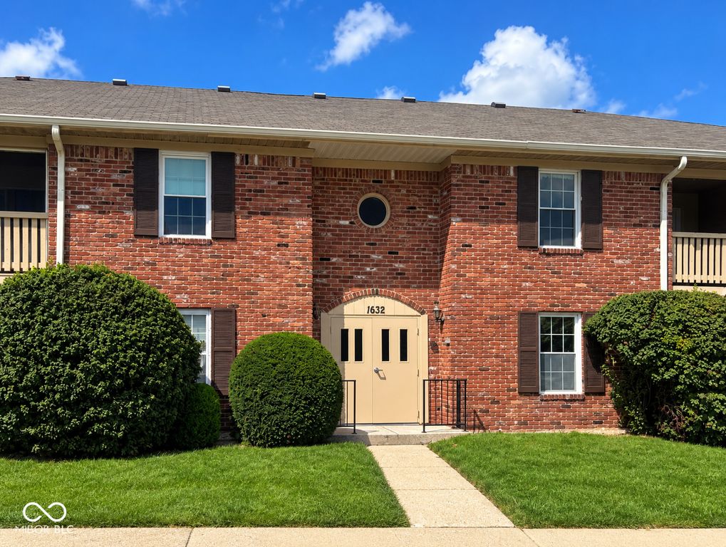 1632 Queensbridge Square 5, Indianapolis, IN 46219