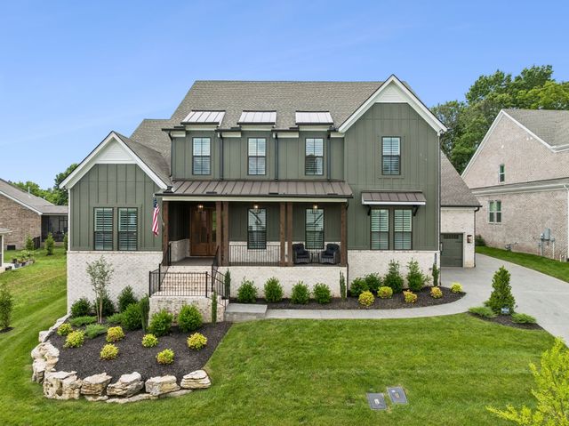 5805 Bridget Ct, Arrington, TN 37014