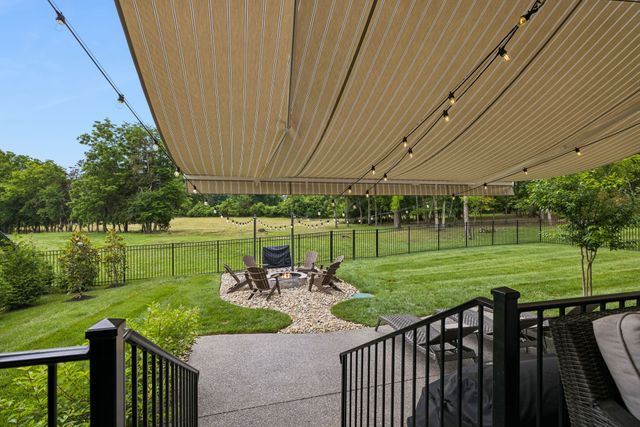 5805 Bridget Ct, Arrington, TN 37014
