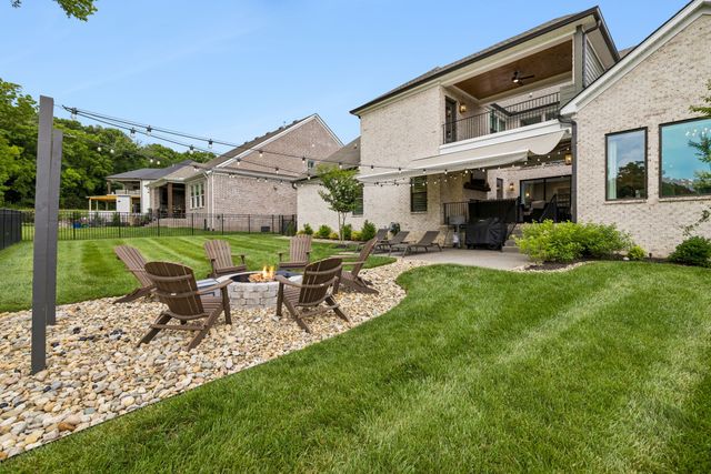 5805 Bridget Ct, Arrington, TN 37014