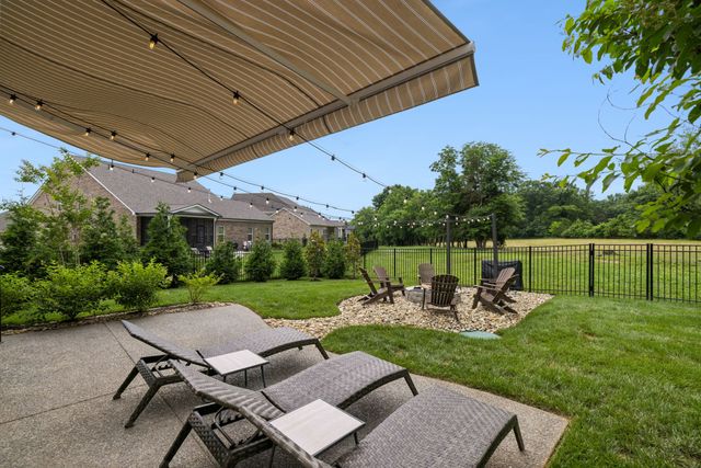 5805 Bridget Ct, Arrington, TN 37014