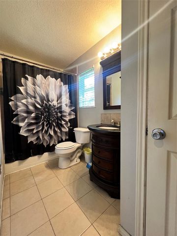 1406 County Road 3141 E, Cleveland, TX 77327