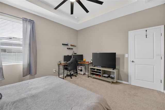 5198 NE 19TH PLACE, Ocala, FL 34470