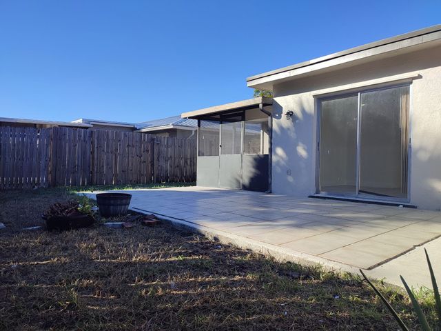 4626 Arthur Street, Palm Beach Gardens, FL 33418